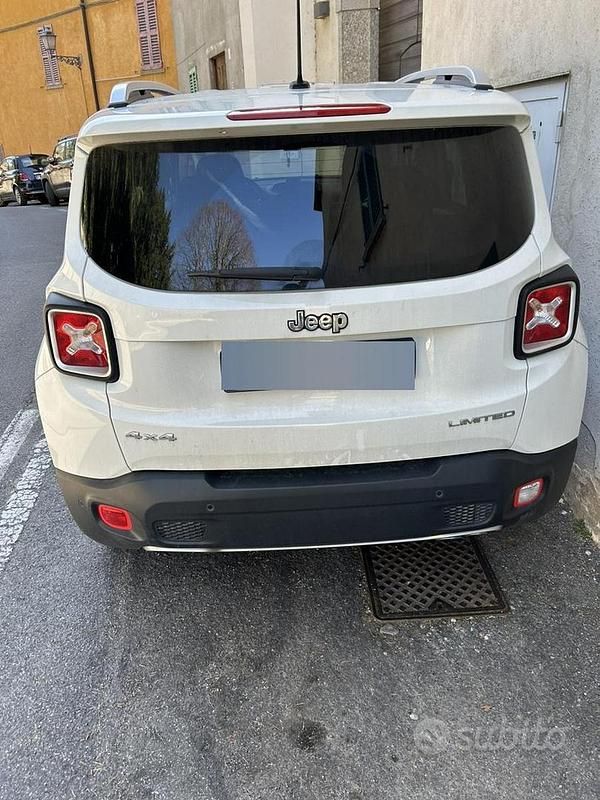 Usata Jeep Renegade 140 CV (102 kW) 2016 Bianco SUV