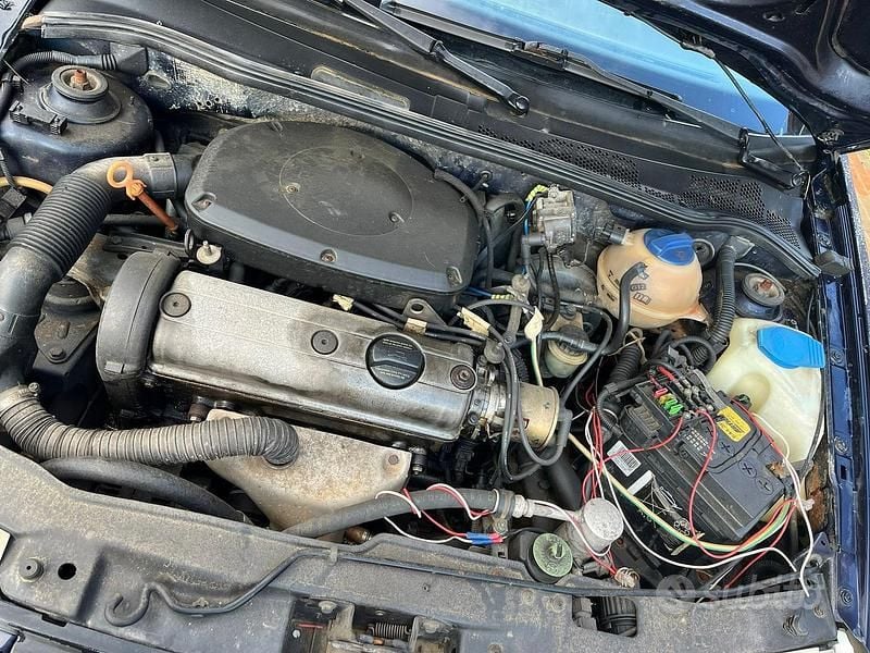 Usata VW Polo 1997 Blu Berlina
