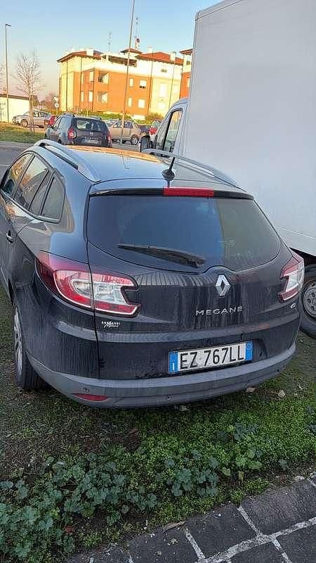 Usata Renault Mégane GrandTour LIMITED 110 CV (80 kW) 2015 Station wagon