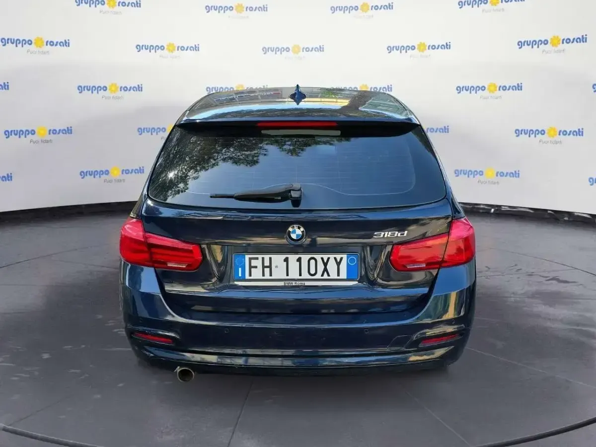 Usata BMW 318 Advantage 150 CV (110 kW) 2017 Blu/azzurro Station wagon