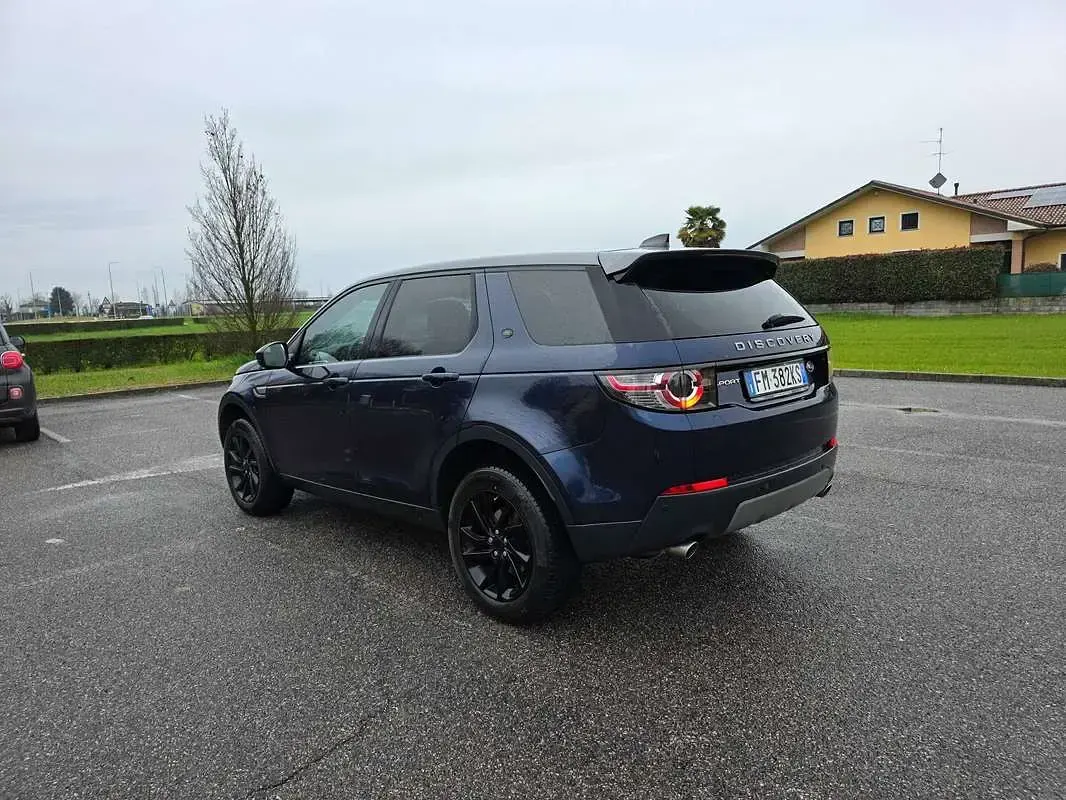 Usata Land Rover Discovery Sport 150 CV (110 kW) 2017 Bluazzurro SUV