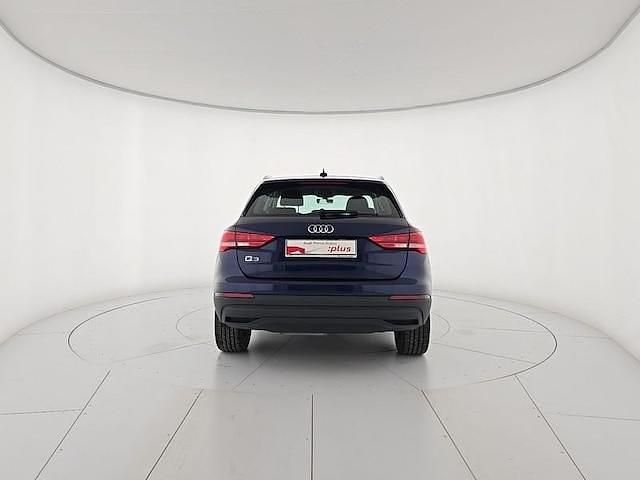Usata Audi Q3 Business 150 CV (110 kW) 2023 Blu navarra metallizzato SUV
