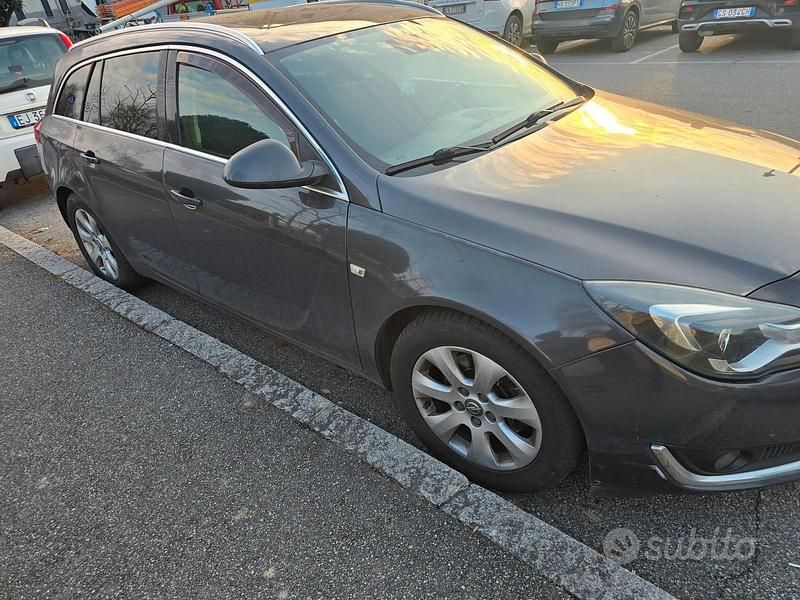 Usata Opel Insignia 140 CV (102 kW) 2014