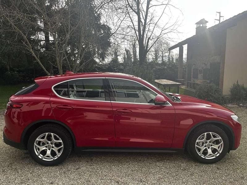 Usata Alfa Romeo Stelvio Executive 179 CV (131 kW) 2018 SUV