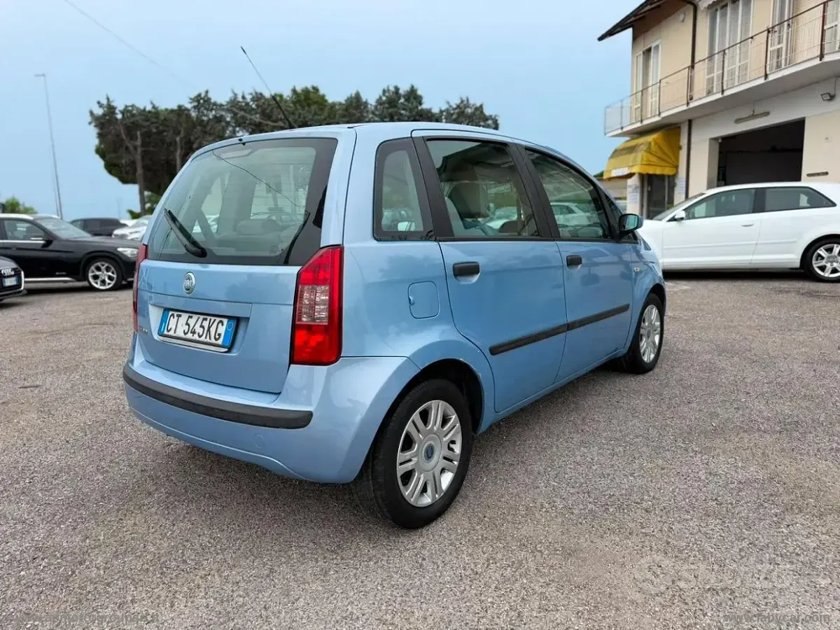 Usata Fiat Idea Dynamic 95 CV (69 kW) 2005 Monovolume