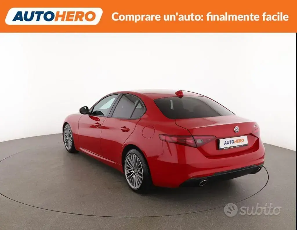 Usata Alfa Romeo Giulia Super 180 CV (132 kW) 2017 Rosso Berlina