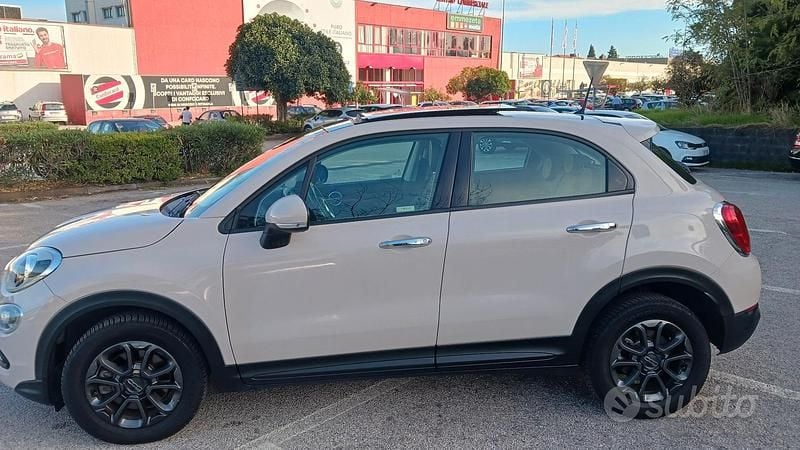 Usata Fiat 500X 95 CV (69 kW) 2016 Bianco SUV