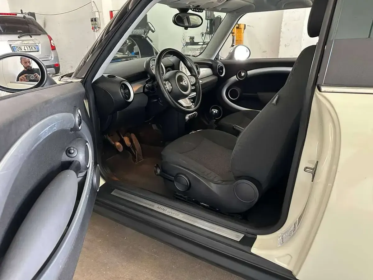 Usata Mini Cooper Clubman 120 CV (88 kW) 2009 Beige Station wagon
