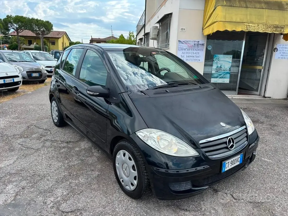 Usata Mercedes A180 Classic 109 CV (80 kW) 2005 Nero Berlina