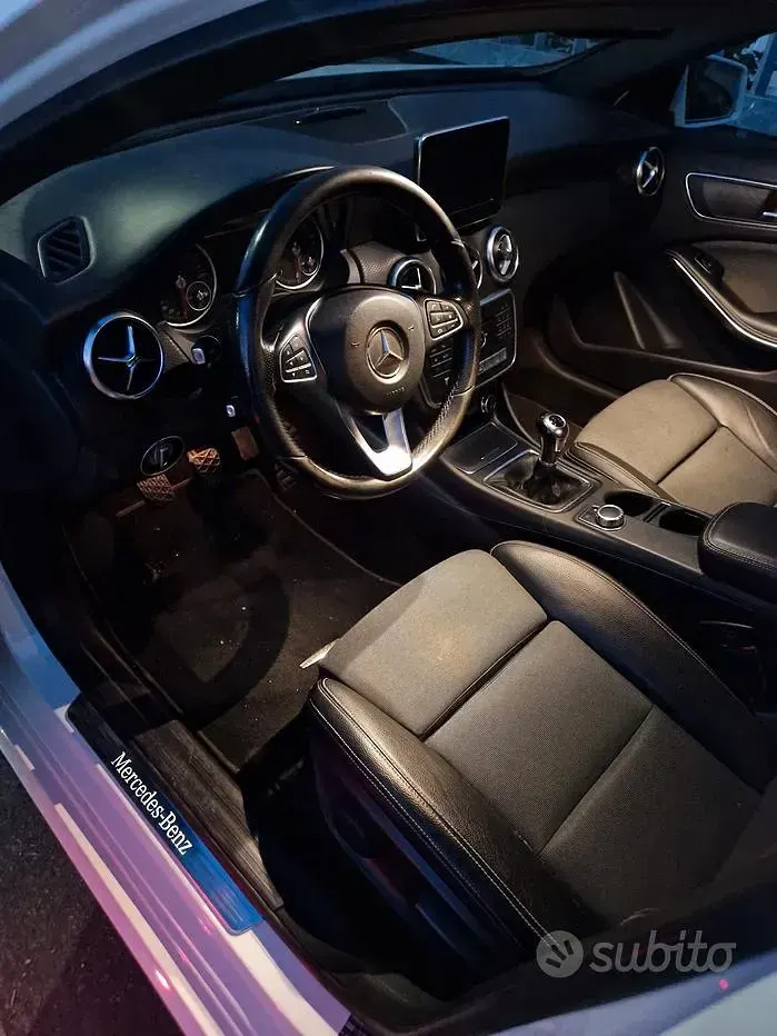 Usata Mercedes A180 Premium 2018 Berlina