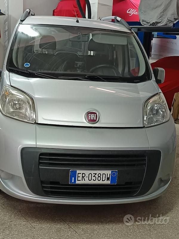 Usata Fiat Qubo Trekking 77 CV (56 kW) 2013 Grigio Monovolume