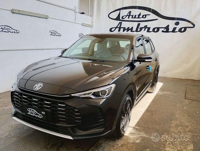 Nero Nuova 2025 MG ZS SUV | 17.989 € (Buon prezzo) - Immagine 1/4