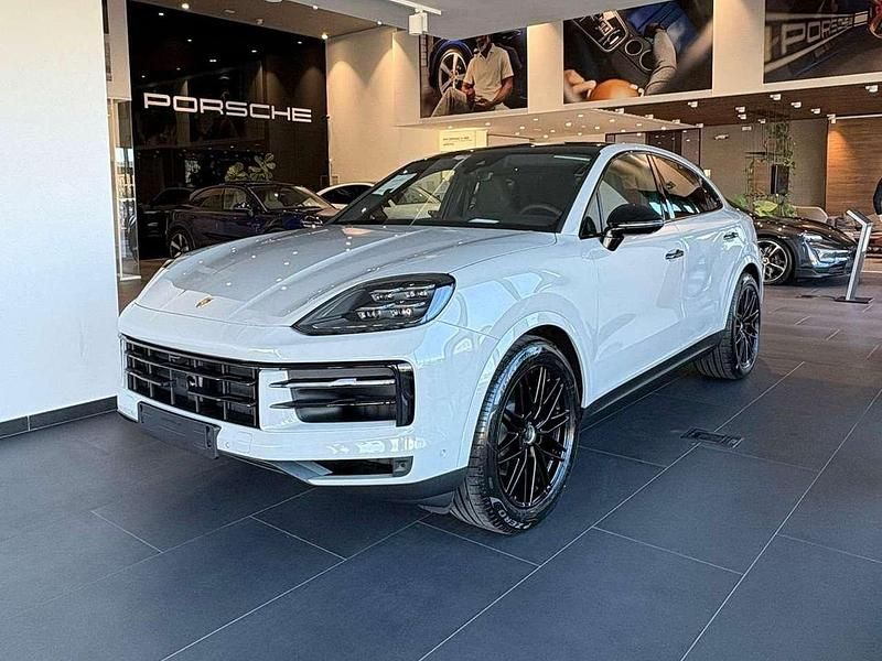 Gesso Nuova 2025 Porsche Cayenne SUV | 132.000 € (Molto cara) - Immagine 1/4