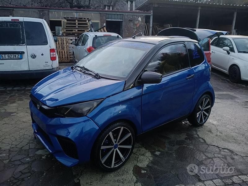 Usata Aixam City GTO 2022 Blu Utilitaria