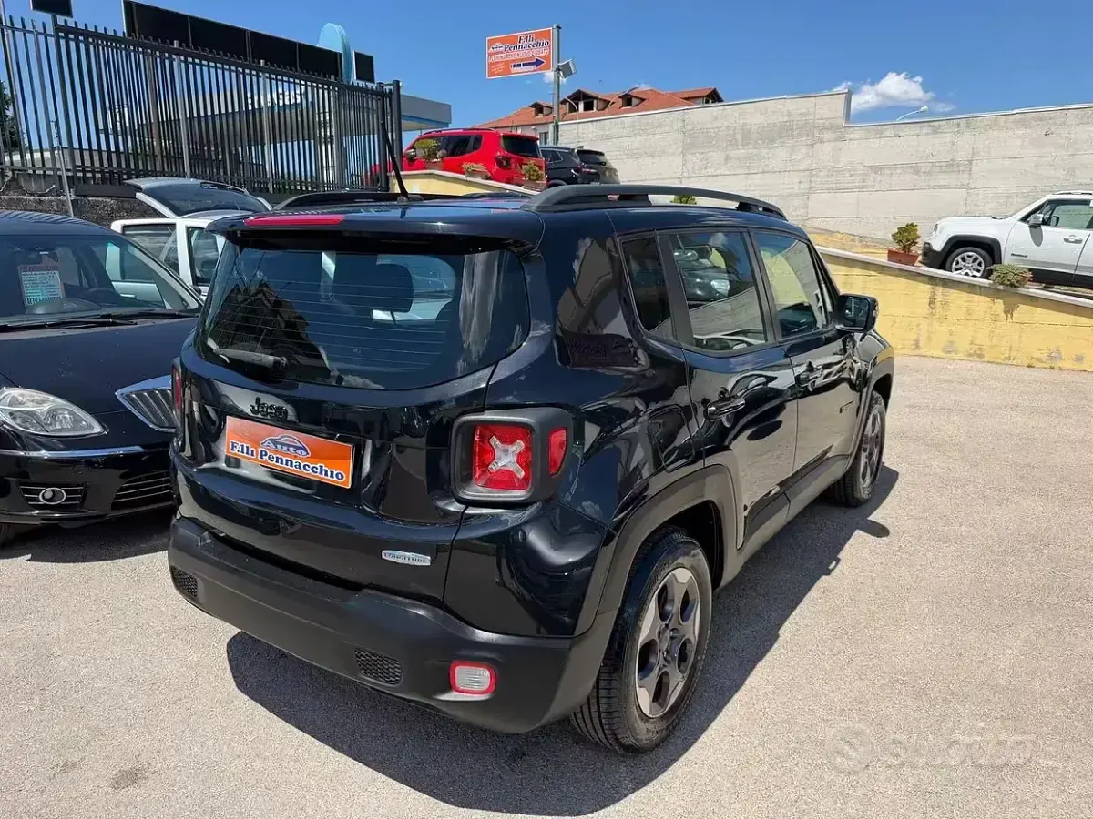 Usata Jeep Renegade 120 CV (88 kW) 2017 Nero SUV