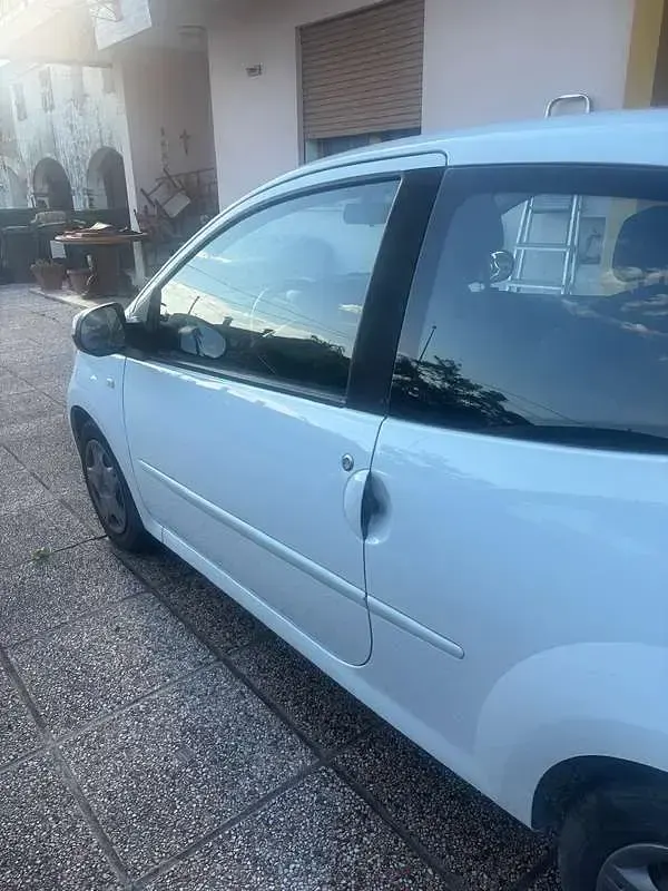 Usata Renault Twingo 75 CV (55 kW) 2013 Bianco Utilitaria