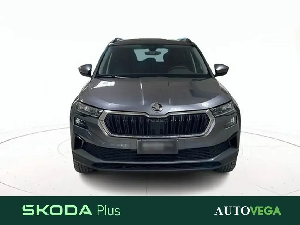Usata Skoda Karoq Ambition 116 CV (85 kW) 2022 Grigio / pastello SUV