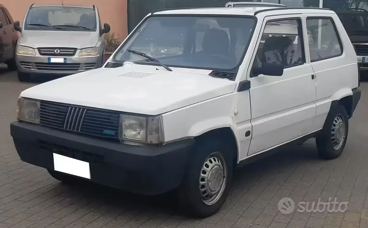 Usata Fiat 750 Young 34 CV (25 kW) 1988 Berlina