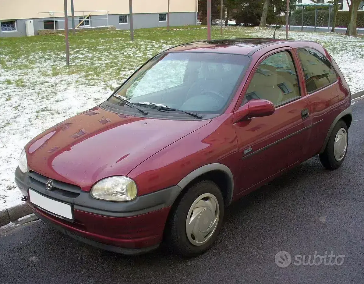 Usata Opel Corsa 60 CV (44 kW) 1997 Utilitaria