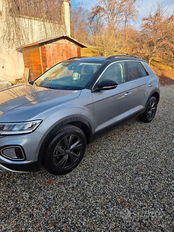 Usata VW T-Roc Sport 150 CV (110 kW) 2023 Grigio SUV