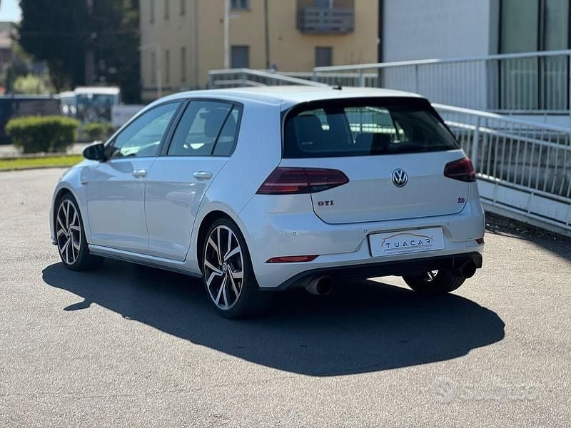 Usata VW Golf VII Highline 245 CV (180 kW) 2019 Bianco Berlina