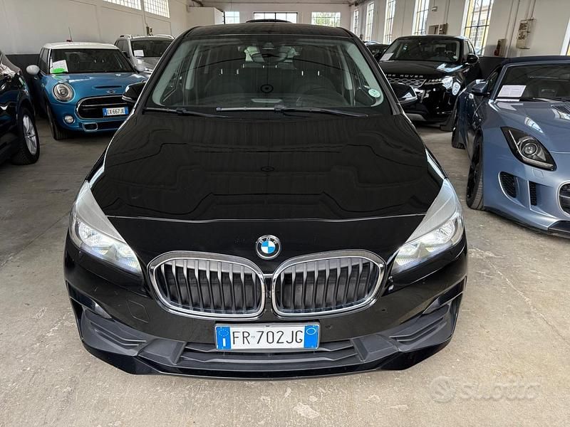 Usata BMW 216 Active Tourer Advantage 116 CV (85 kW) 2018 Nero Monovolume