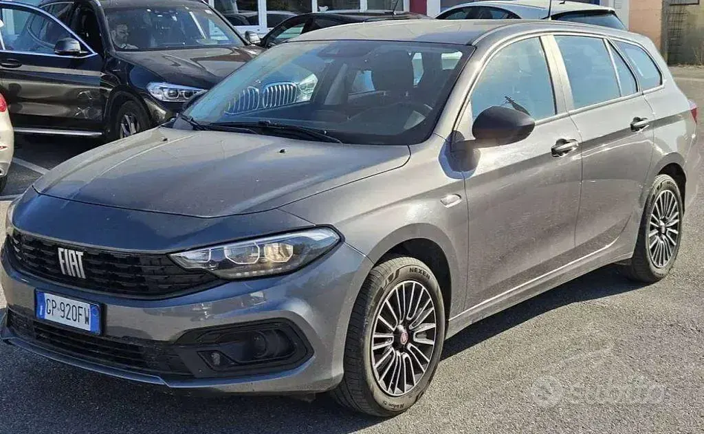 Usata Fiat Tipo 101 CV (74 kW) 2023 Grigio Station wagon
