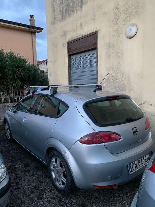 Usata Seat Leon 86 CV (63 kW) 2008 Grigio Berlina