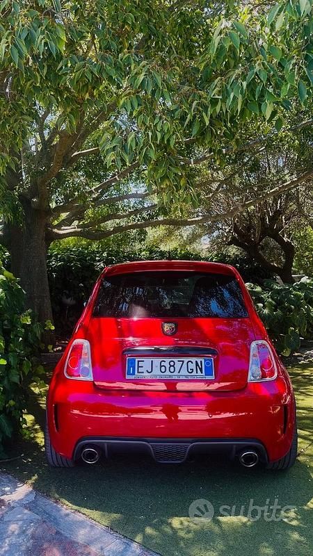 Usata Abarth 500 135 CV (99 kW) 2011 Rosso Utilitaria