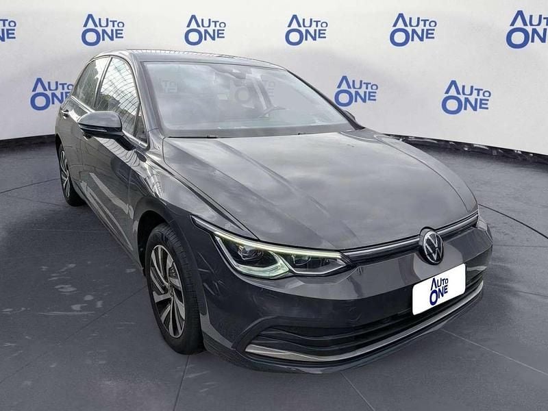 Usata VW Golf VIII Style 204 CV (150 kW) 2021 Grigio Utilitaria