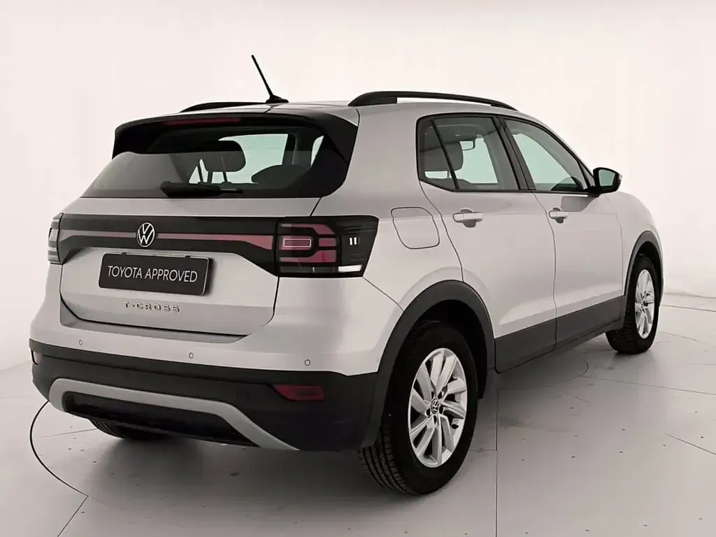 Usata VW T-Cross Style 95 CV (69 kW) 2022 Argento SUV