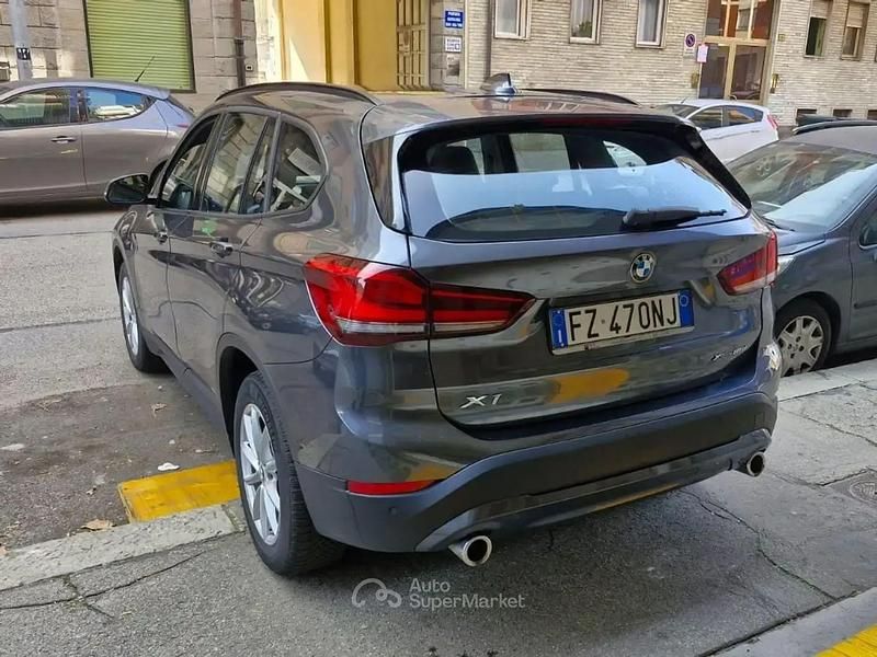 Usata BMW X1 150 CV (110 kW) 2019 Gray SUV