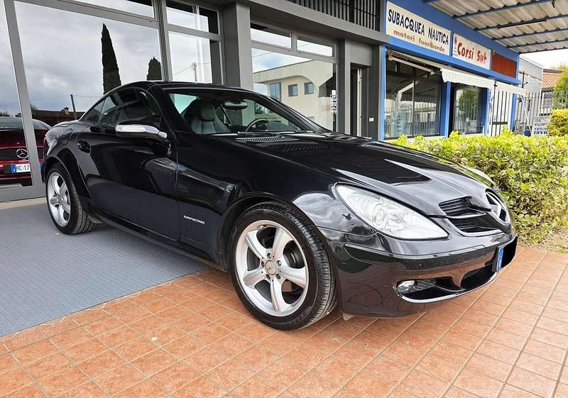 Usata Mercedes SLK200 163 CV (119 kW) 2005 Nero Cabrio