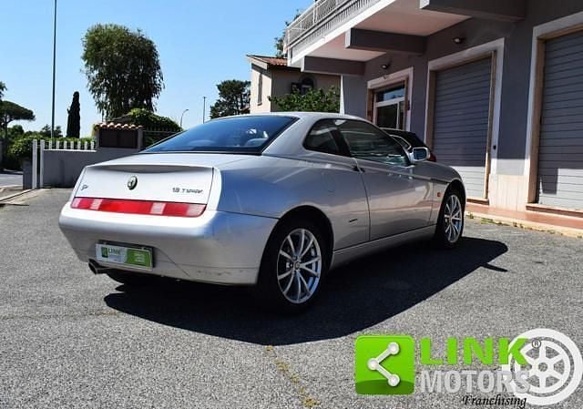 Usata Alfa Romeo GTV 144 CV (105 kW) 2000 Grigio Coupé