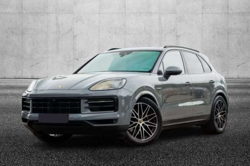 Grigio Usata 2024 Porsche Cayenne SUV | 109.950 € (Super prezzo) - Immagine 1/4