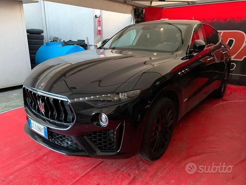 Usata Maserati Levante 250 CV (183 kW) 2020 Nero SUV