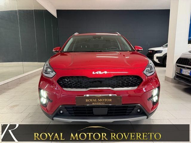 Usata Kia Niro 140 CV (102 kW) 2021 Rosso SUV