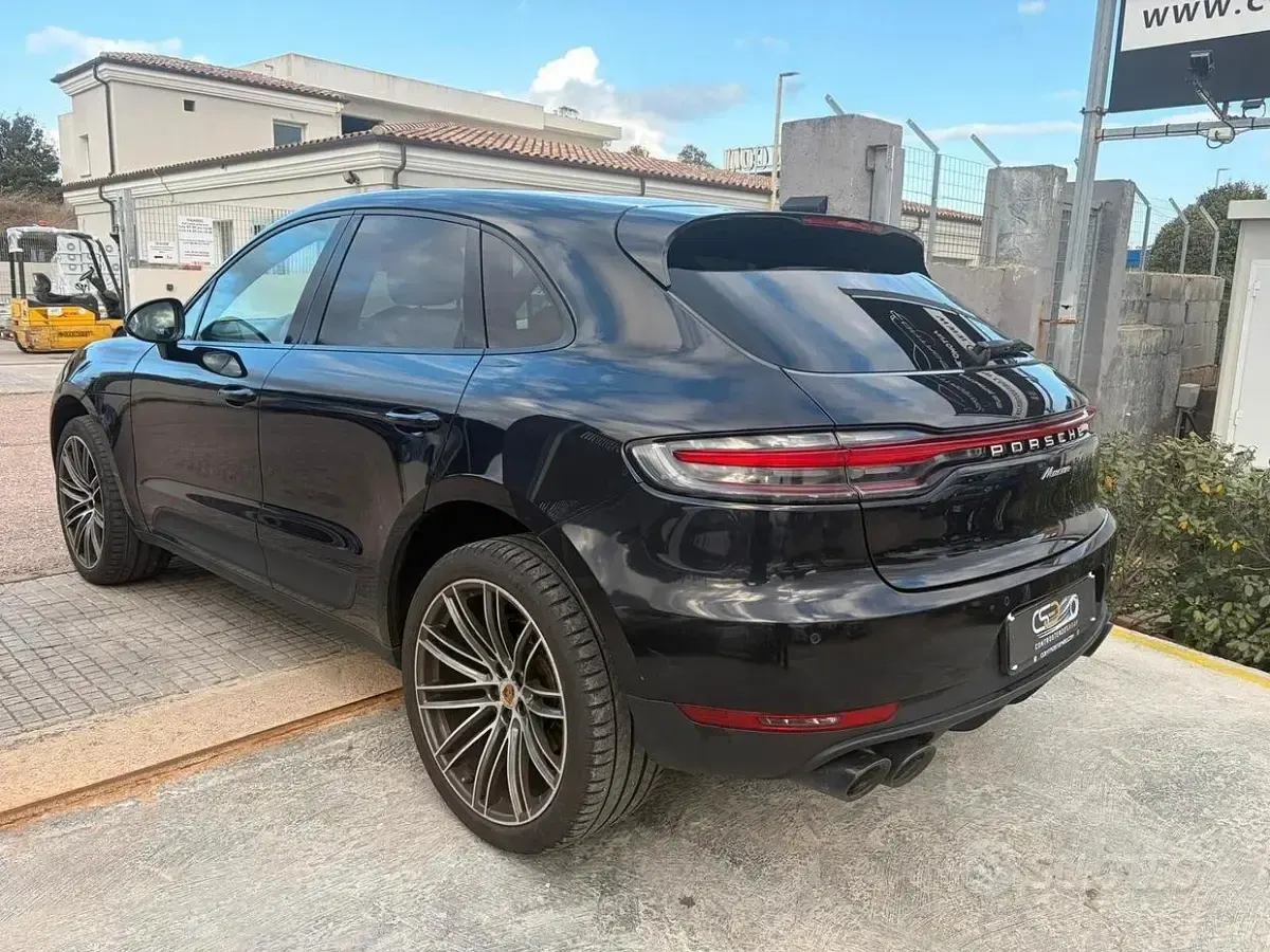 Usata Porsche Macan 245 CV (180 kW) 2021 Nero SUV