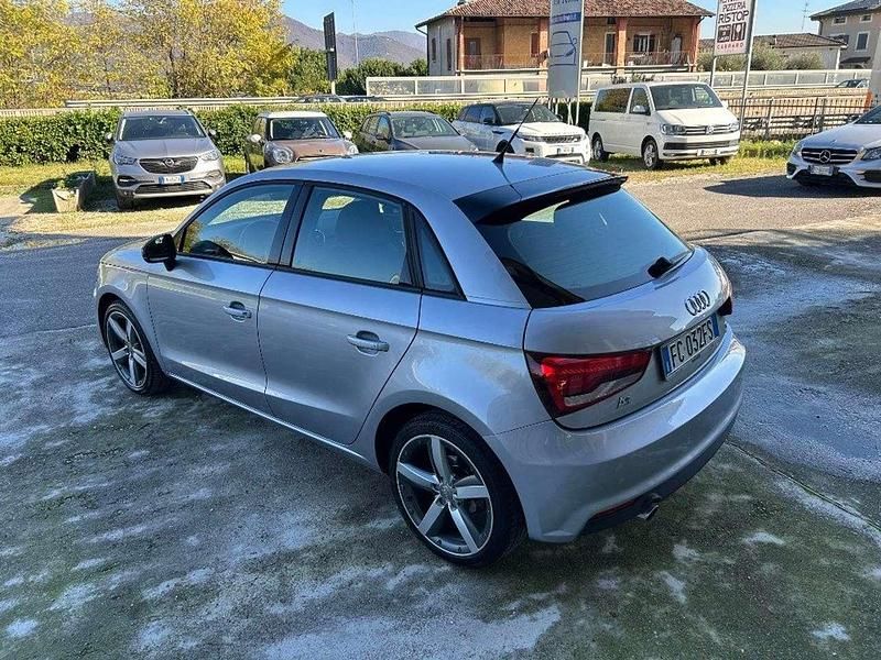 Usata Audi A1 Sport 90 CV (66 kW) 2016 Argento Utilitaria