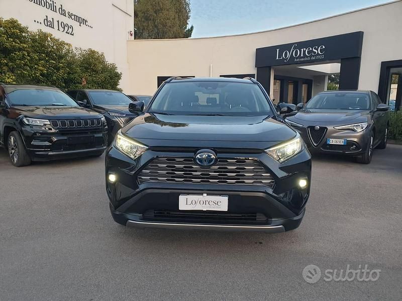 Usata Toyota RAV4 Hybrid Active 218 CV (160 kW) 2022 Nero SUV