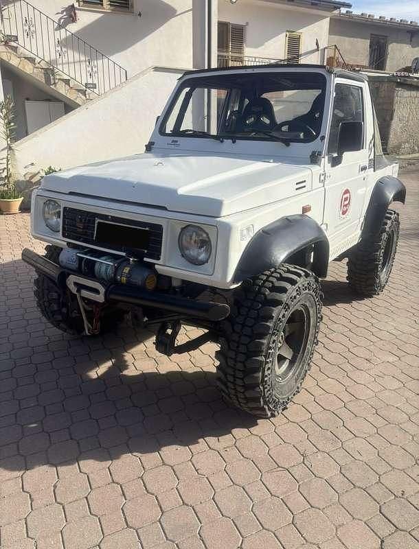 Usata Suzuki Samurai 64 CV (47 kW) 1989 Bianco SUV