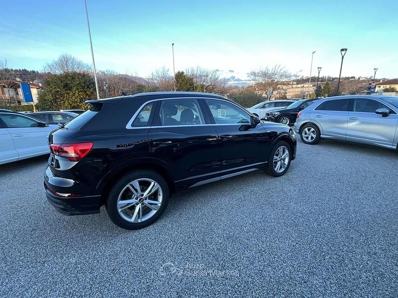 Usata Audi Q3 S-Line 150 CV (110 kW) 2021 Nero SUV