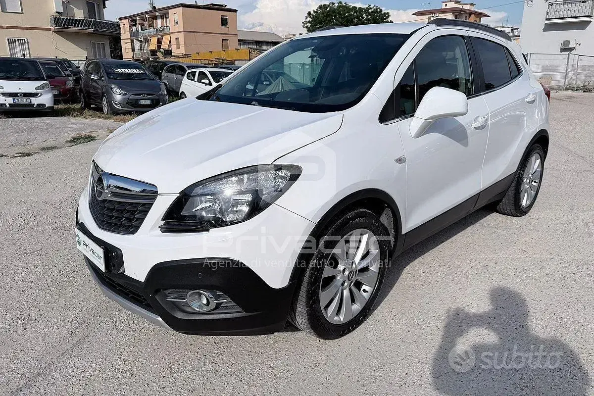 Usata Opel Mokka Cosmo 131 CV (96 kW) 2015 Bianco SUV