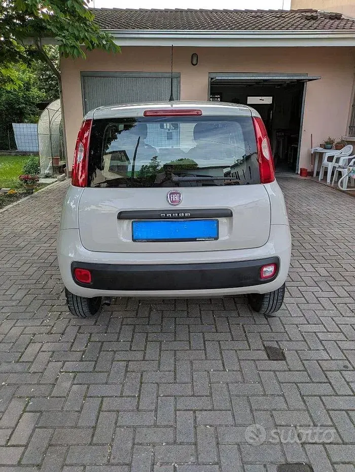Usata Fiat Panda Easy 85 CV (62 kW) 2015 Utilitaria