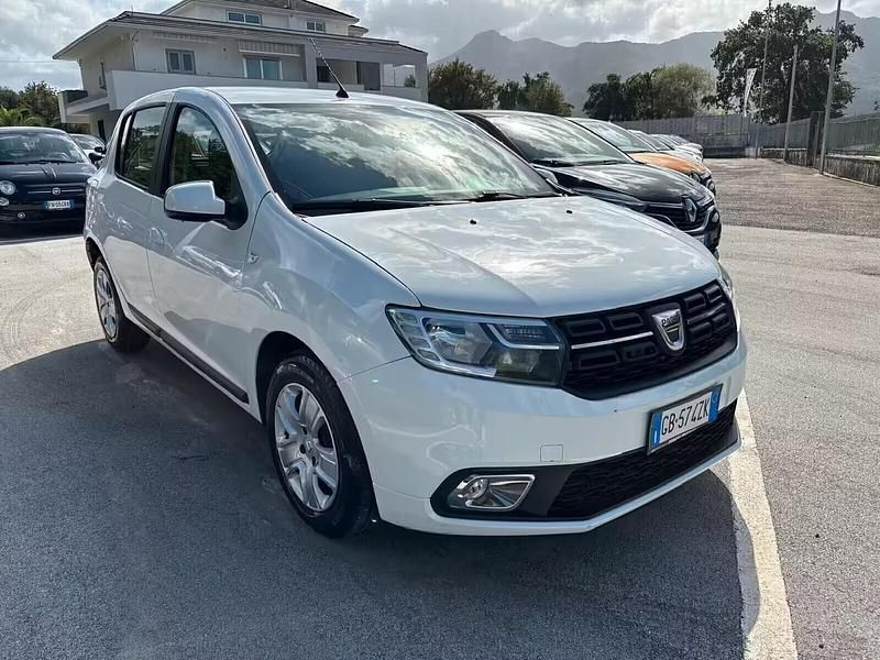 Usata Dacia Sandero 100 CV (73 kW) 2020 Bianco Berlina