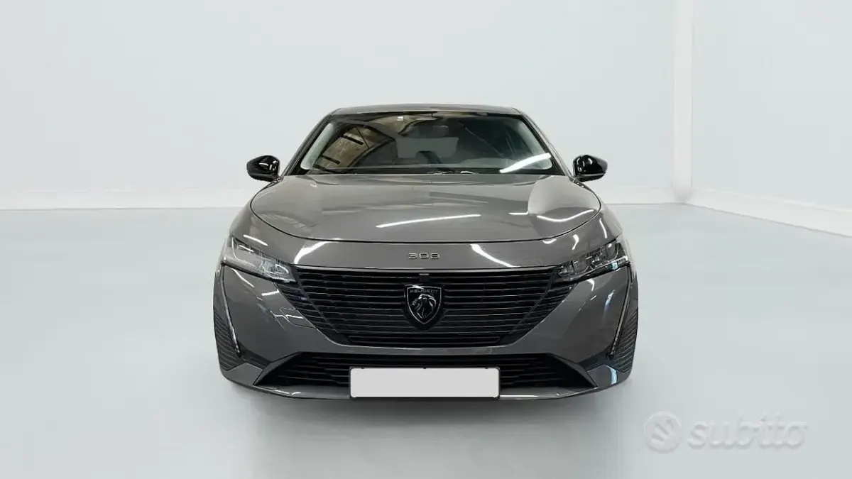 Usata Peugeot 308 Allure 131 CV (96 kW) 2025 Grigio Berlina