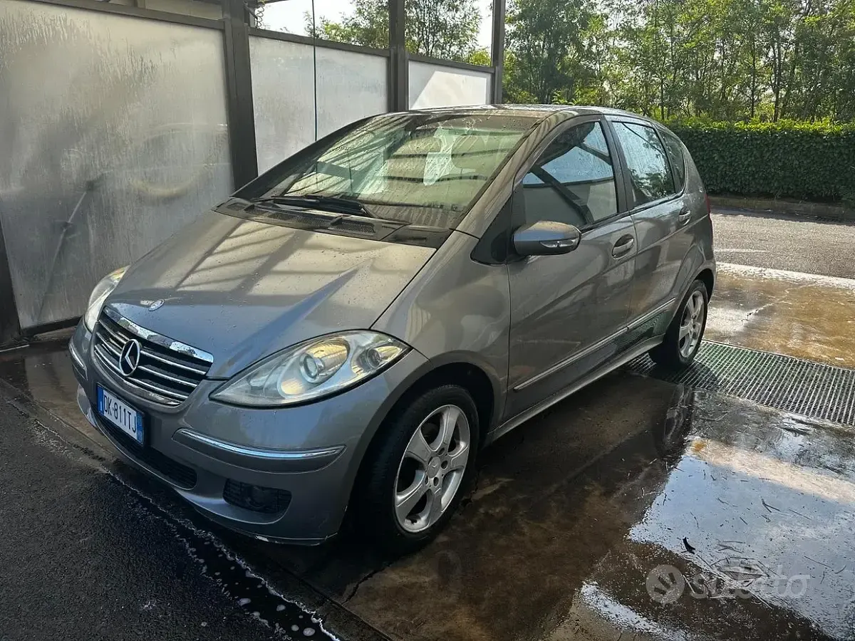 Usata Mercedes A170 116 CV (85 kW) 2007 Grigio Berlina