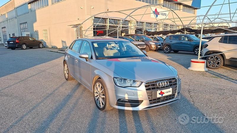 Usata Audi A3 Attraction 180 CV (132 kW) 2015 Grigio Berlina