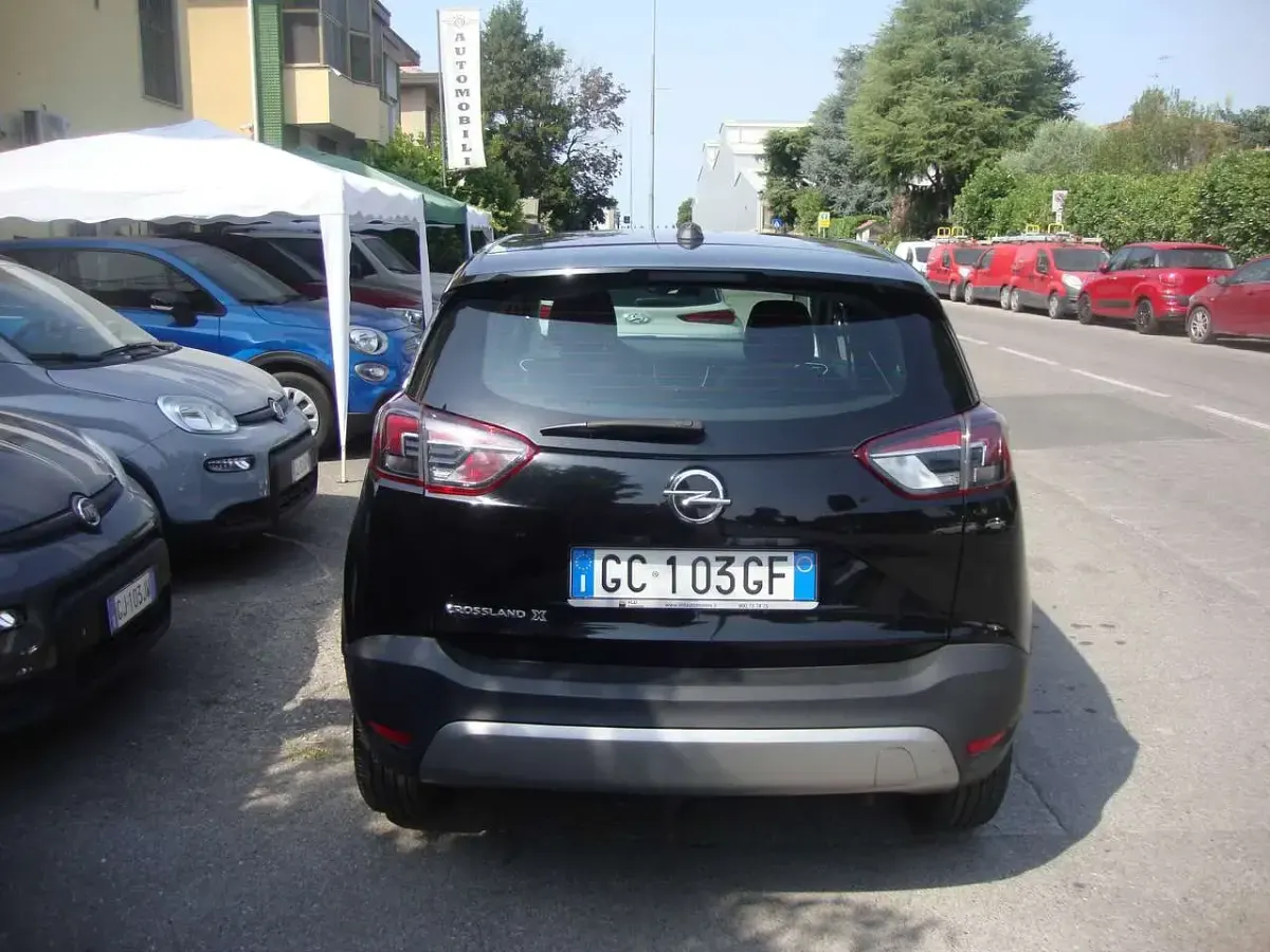 Usata Opel Crossland X S 131 CV (96 kW) 2020 Nero SUV