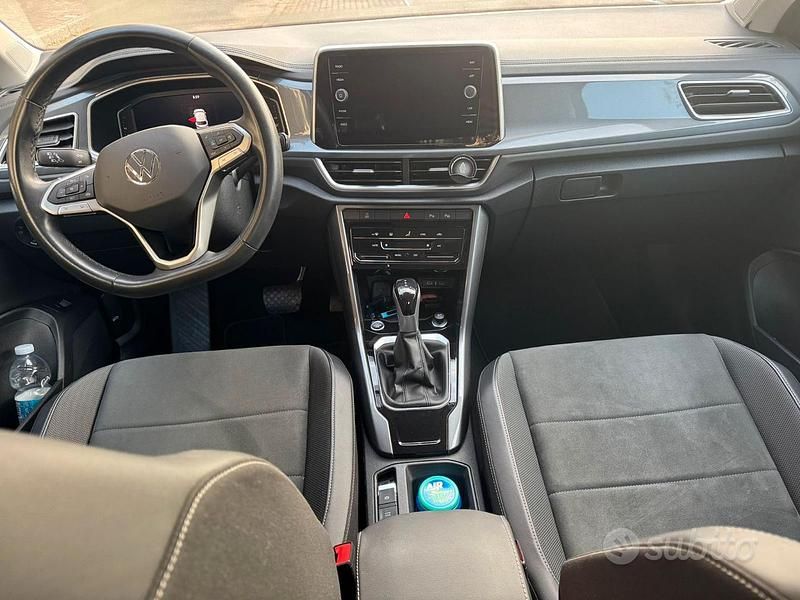 Usata VW T-Roc Style 150 CV (110 kW) 2023 SUV